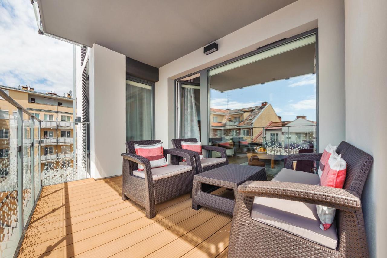 Apartamenty Sun & Snow Nadmorskie Tarasy Z Basenem 科沃布热格 外观 照片